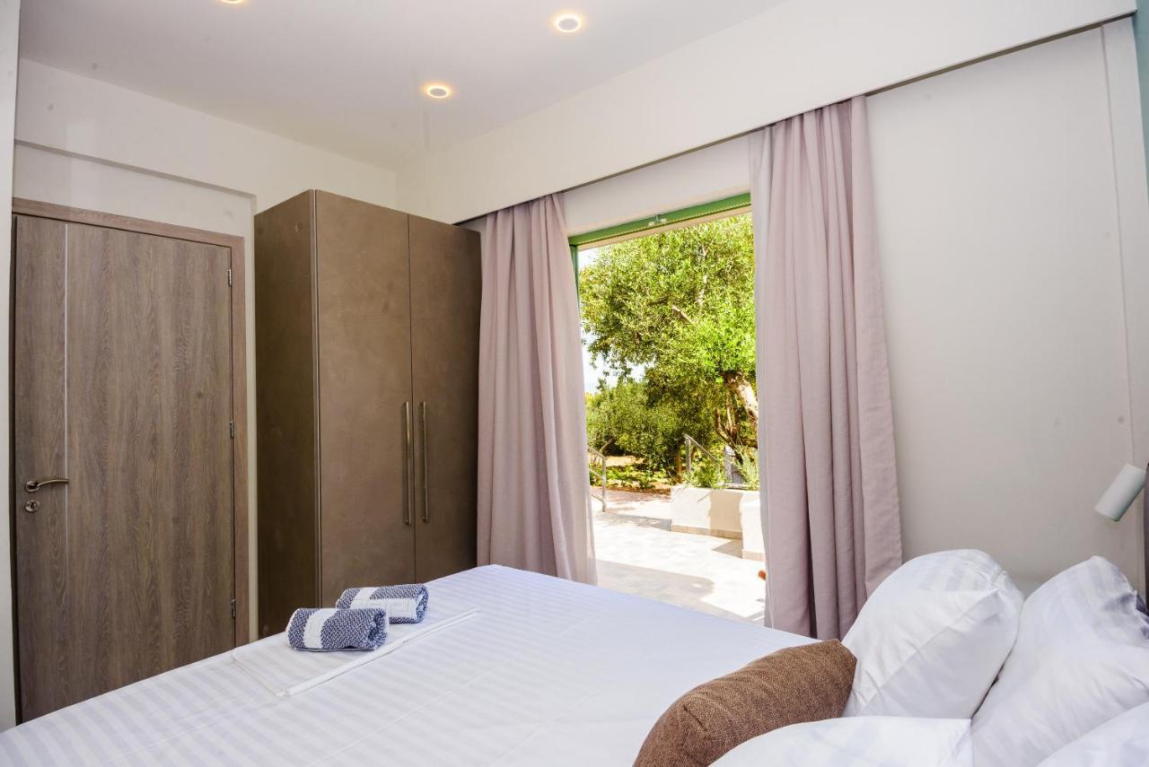 Tzogias Apartments Pan Λάσση Εξωτερικό φωτογραφία