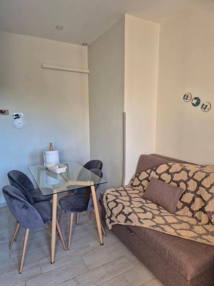 Tzogias Apartments Pan Λάσση Εξωτερικό φωτογραφία