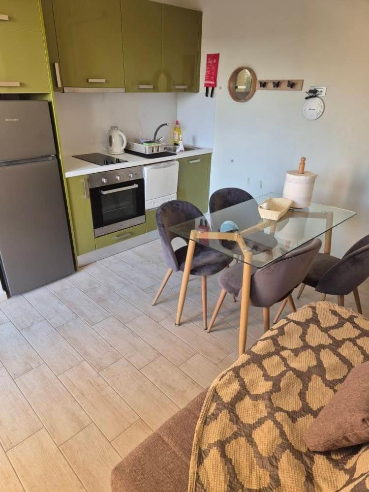 Tzogias Apartments Pan Λάσση Εξωτερικό φωτογραφία